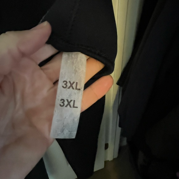 Never worn 3XL-3mm men’s wetsuit - Picture 5 of 6